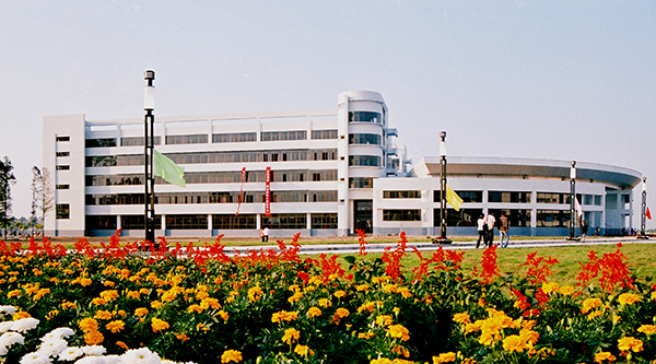 淮阴师范澳门118186m校园风景